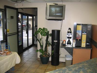 фото отеля Eastglen Inn