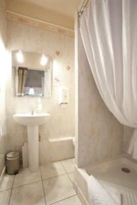 фото отеля Hotel Le Richelieu Le Havre