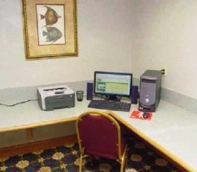 фото отеля Baymont Inn & Suites Fort Myers Airport