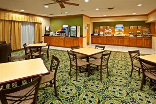 фото отеля Holiday Inn Express Hotel & Suites Harrison (Ohio)