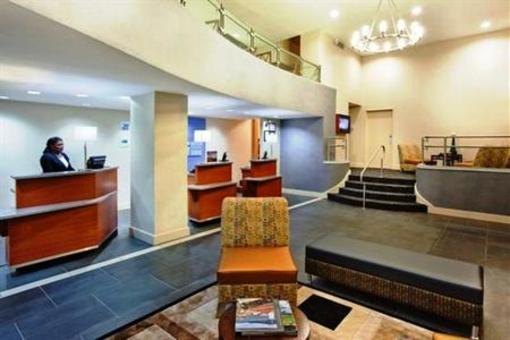 фото отеля Holiday Inn Express & Suites Atlanta Downtown