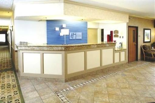 фото отеля Holiday Inn Express Minneapolis-Minnetonka