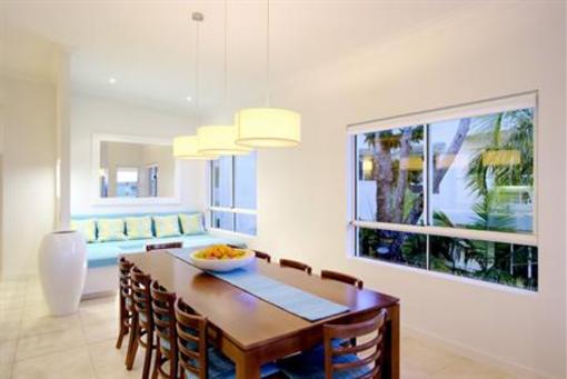фото отеля The Lookout Resort Noosa