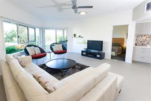 фото отеля The Lookout Resort Noosa