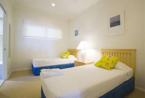 фото отеля The Lookout Resort Noosa