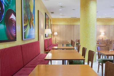 фото отеля NH Santander Parayas