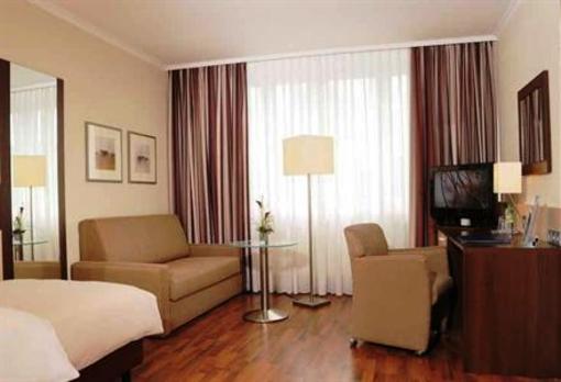фото отеля Best Western Hotel Darmstadt