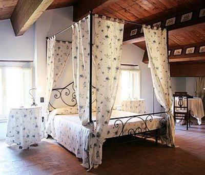 фото отеля Castello di Petroia Hotel Gubbio