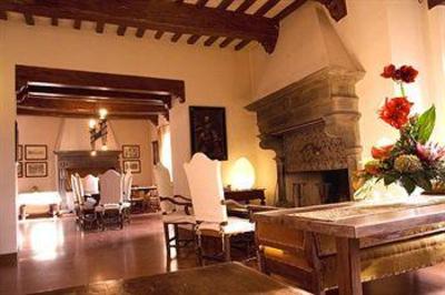 фото отеля Castello di Petroia Hotel Gubbio