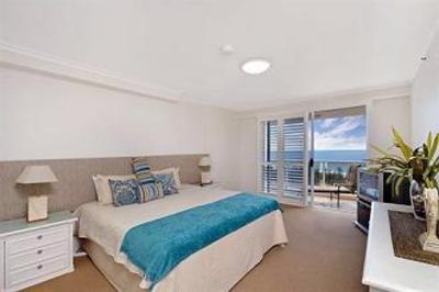 фото отеля Oscar On Main Resort Gold Coast