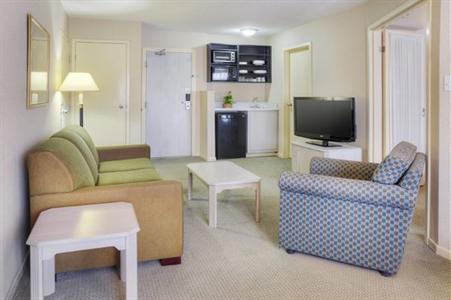 фото отеля Quality Suites Whitby (Canada)