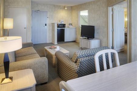 фото отеля Quality Suites Whitby (Canada)