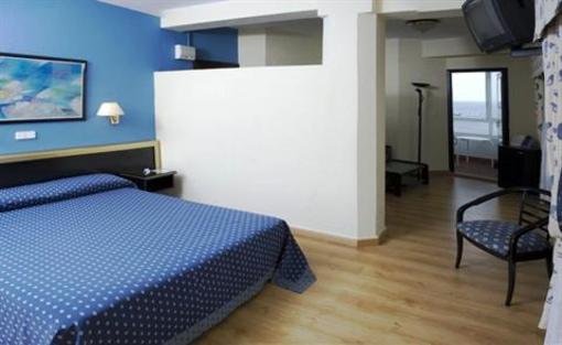 фото отеля Hotel Riazor A Coruna
