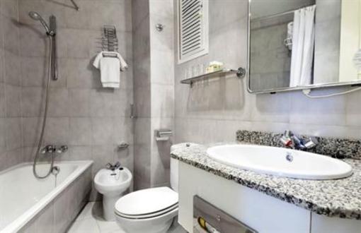 фото отеля Hotel Riazor A Coruna