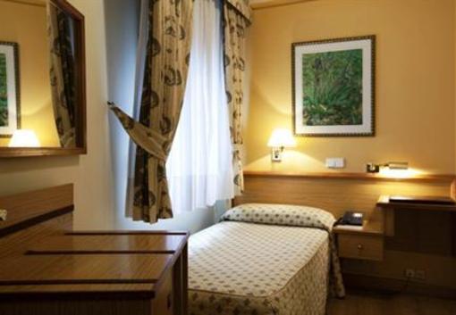 фото отеля Hotel Riazor A Coruna
