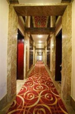 фото отеля Linping Hotel