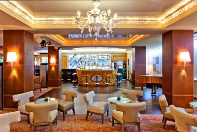 фото отеля Tschuggen Grand Hotel
