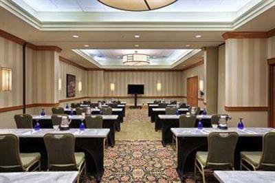 фото отеля Hilton Garden Inn Oakbrook Terrace