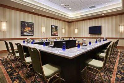 фото отеля Hilton Garden Inn Oakbrook Terrace