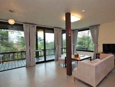 фото отеля Jusung Resort Sokcho