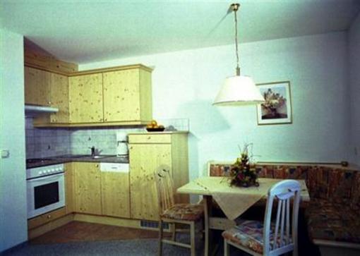 фото отеля Familienparadies Apartment Heiligenblut