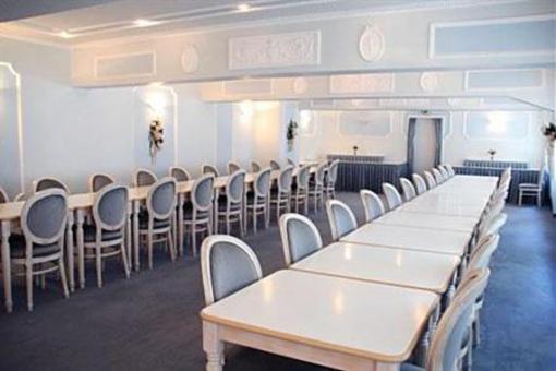 фото отеля Hotel Kübel Giessen