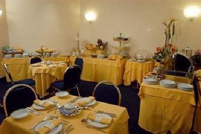 фото отеля Nicotel Hotel Barletta