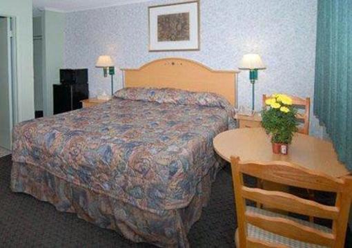 фото отеля Rodeway Inn Escondido