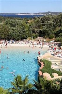 фото отеля Pierre & Vacances Les Restanques du Golfe St Tropez Hotel Grimaud