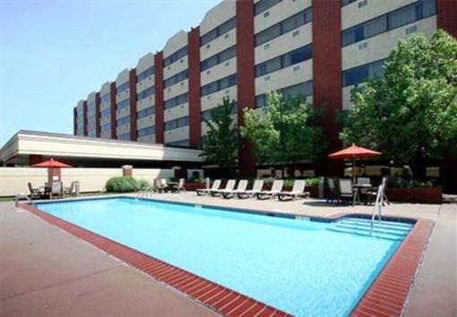 фото отеля Days Inn Airport Lincoln