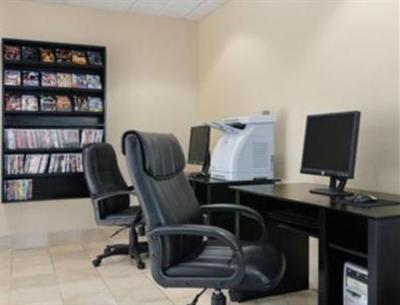 фото отеля Baymont Inn & Suites Statesboro