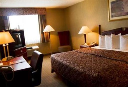фото отеля America's Best Inn Portsmouth (New Hampshire)