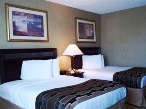 фото отеля America's Best Inn Portsmouth (New Hampshire)