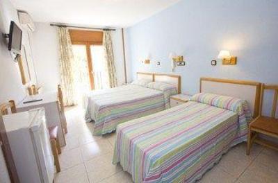 фото отеля Hotel Lizana II