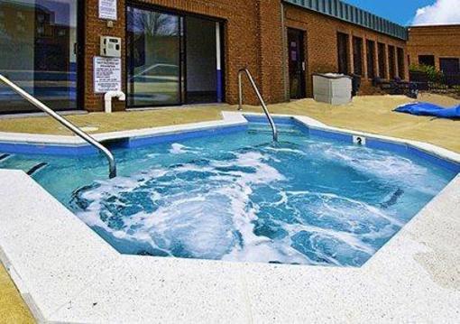 фото отеля Clarion Hotel Shepherdstown