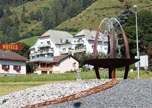 фото отеля Hotel Altana Scuol