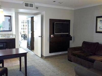 фото отеля Radisson Suites Hotel Covina