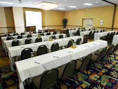 фото отеля Radisson Suites Hotel Covina
