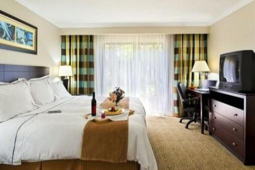 фото отеля Radisson Suites Hotel Covina