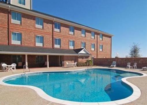 фото отеля Sleep Inn And Suites Waxahachie