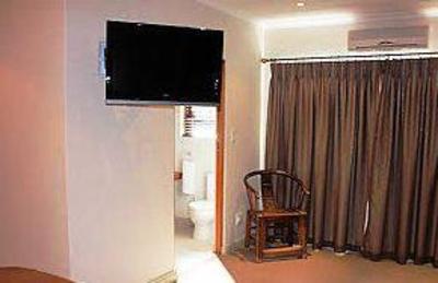 фото отеля African Aviator Guest House Cape Town