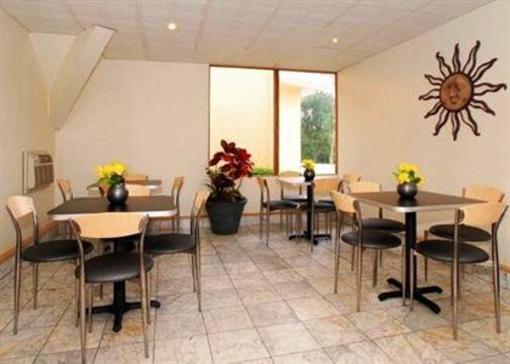 фото отеля Econo Lodge Inn & Suites Binghamton