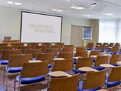 фото отеля Novotel Poznan Malta