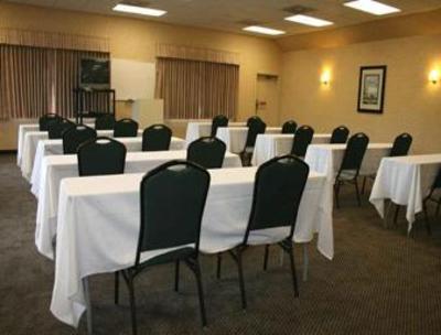 фото отеля Travelodge Inn & Suites Jacksonville Airport