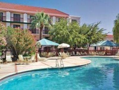 фото отеля Wyndham El Paso Airport