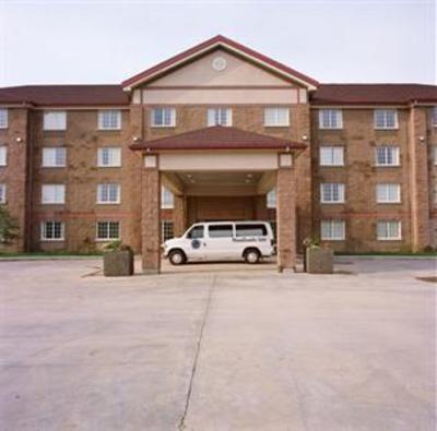 фото отеля Woodlands Inn & Suites