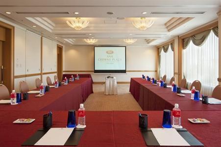 фото отеля ANA Crowne Plaza Toyama