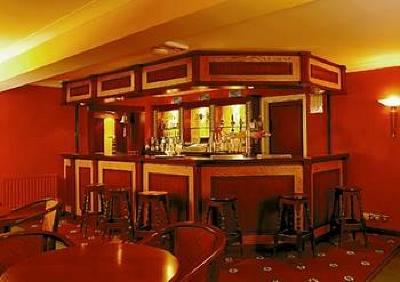 фото отеля The Downhill Inn