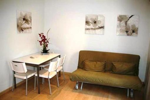 фото отеля BcnStop Sagrada Familia Apartments Barcelona