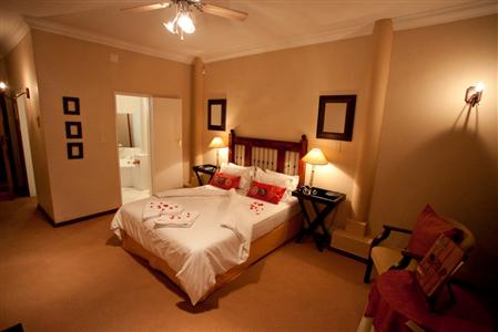 фото отеля Lone Creek River Lodge Sabie